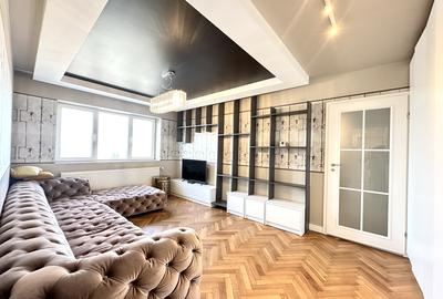 Apartament cu 3 camere semidecomandat, mobilat în Central