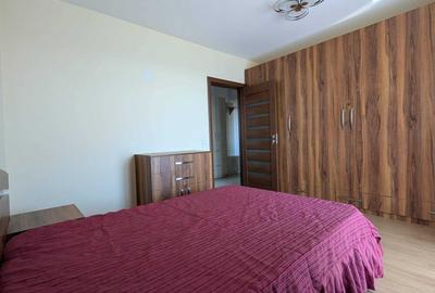 Apartament cu 2 camere decomandat, mobilat în Borhanci