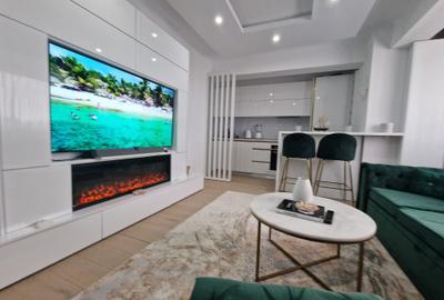 Apartament cu 3 camere decomandat, mobilat în Gara