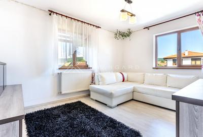 Casă tip duplex retrasă de la strada principală, Gilău - 6