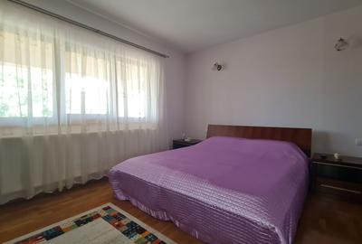 Vila impozanta in zona linistita la 15 minute de capitala! - 22