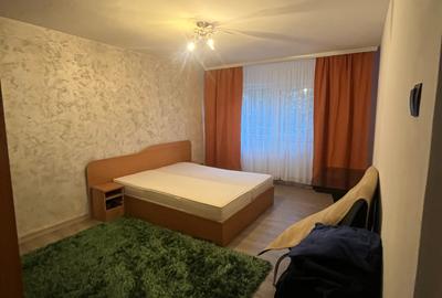 TATARASI-GRADINARI ap.1 camere, decomandat, curat, centrala, et.2/4! - 1