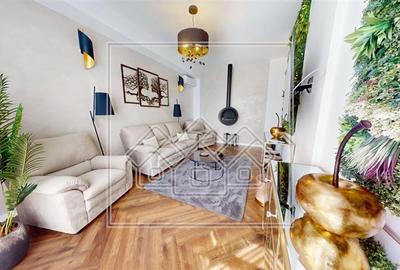 Penthouse cu 3 camere decomandat în Lazaret