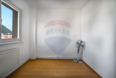 Apartament cu 4 camere de inchiriat |2 BAI | RACADAU| COMISION 0% - 23