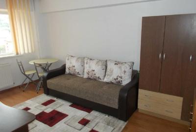 Proprietar,ofer garsionera frumoasa , bucatarie mare, contract Anaf 320 euro - 2