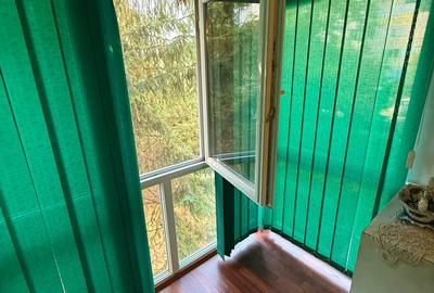 Apartament 4 camere Rovine-Posta , Etaj 1 - 3
