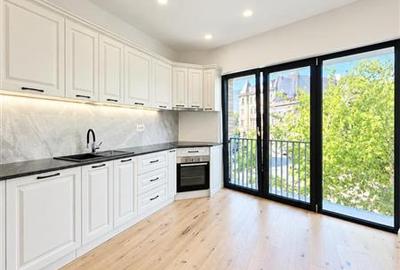 Apartament cu 2 camere decomandat, mobilat în Armeneasca