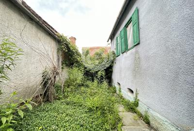 Casă tradițională de vânzare | Teren 899 mp | Sibiu - 10