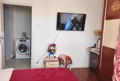 Apartament 3 camere - Decomandat - Renovat - 4