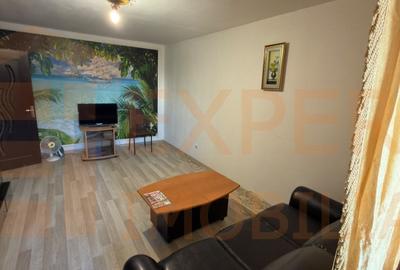 Apartament cu 3 camere decomandat, mobilat în Tomis Nord