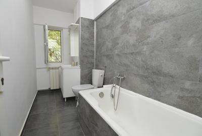 VANZARE APARTAMENT 2 CAMERE BULEVARDUL DECEBAL - PIATA ALBA IULIA - 13
