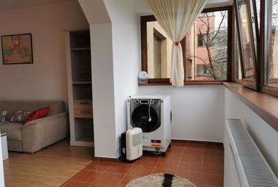 Apartament 2 Camere-Metrou Ialomitei - priveliste zona verde - 10