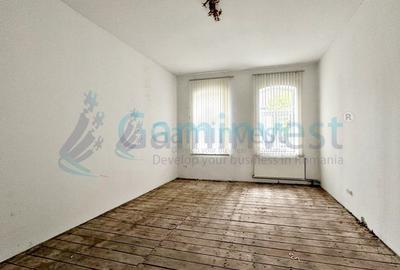 Casă ultracentrală cu apartament și demisol, zona Republicii pietonala, Oradea - 1