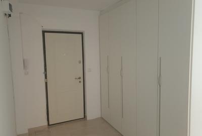 Apartament cu 2 camere semidecomandat în Decebal