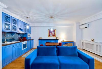 Apartament LUX ultracentral | 79 mp + terasă 50 mp | Saună proprie | Parcare sub - 9