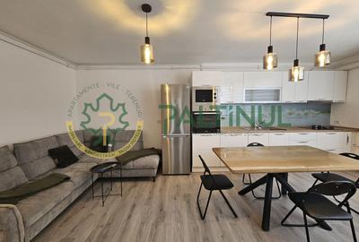 Apartament cu 3 camere decomandat, mobilat în Central
