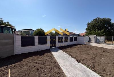 -Casa individuală -4 camere -2 băi - - 19