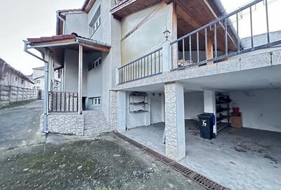 Vanzare Casa 7 Camere Renovata P+M cu 750 mp Teren acces 2 strazi topAlba CENTRU - 1