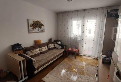 Apartament 3 camere, decomandat, etajul 3/4, zona Pacurari - 2