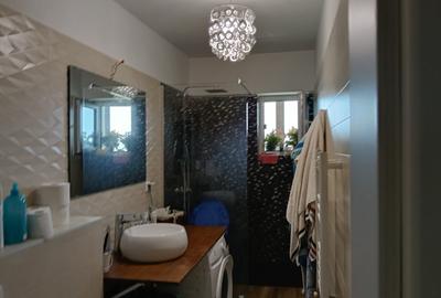 Apartament cu 2 camere decomandat în Cug
