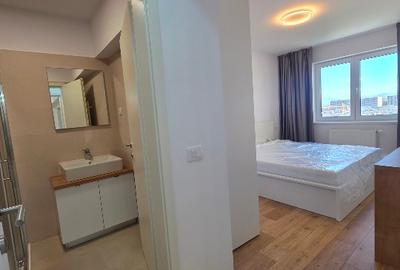 Inchiriez apartament cu 3 camere - 4
