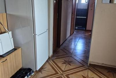 Berceni Universitatea Spiru Haret 3 camere, mobilat - 3