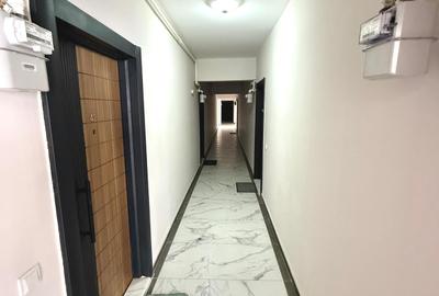 Garsoniera + Parcare subterana Bloc 2023 metrou Preciziei sector 6 - 11