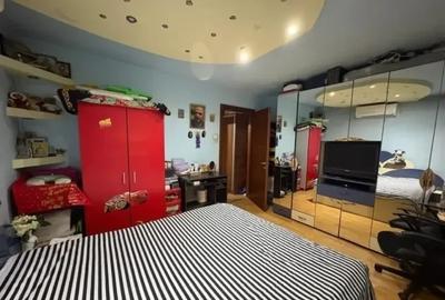 Mall Vitan- Zizin Apartament 3 camere - 1