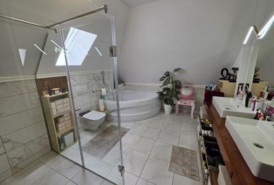 Casă zona Triajului, Selimbar, filigorie și curte - 16