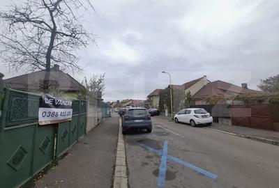 Casă demolabilă/renovabilă pe teren de 424 mp | Brașov - COMISION 0% - 9