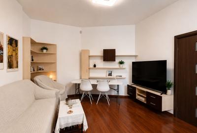 Apartament cu 2 camere semidecomandat, mobilat în Grădina Icoanei