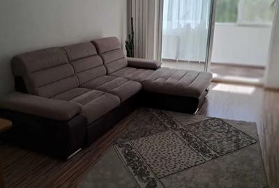 Apartament cu 3 camere decomandat în Pantelimon
