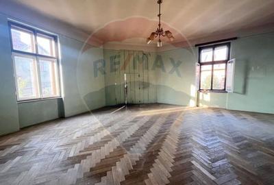 Apartament vila Gothic Revival, str. Banatului, nr. 5 Sibiu - 1
