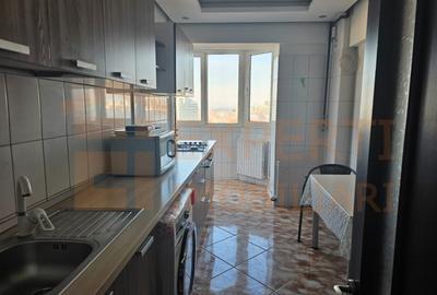 Apartament cu 3 camere decomandat, mobilat în Tomis Nord