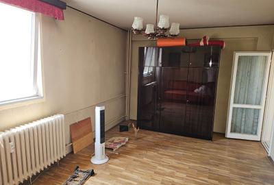 Garsonieră decomandată în Bucur Obor
