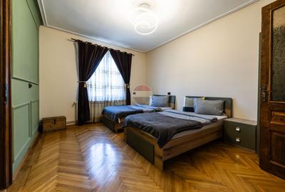Apartament la casă, 90 mp | Strada De Mijloc - 22