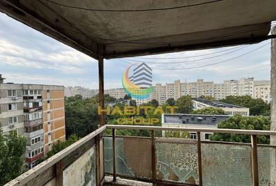 Apartament cu 4 camere decomandat în Berceni