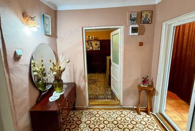 700 mp, teren intravilan, zona Centru, 150.000 euro - 2