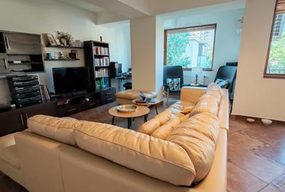 Apartament 2 camere 82 mp  Dudesti bloc 2007 - 2