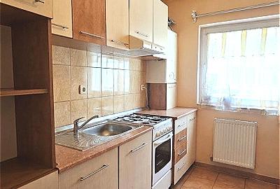 Vanzare apartament 2 camere, decomandat, str. Eroilor, langa Profi - 2