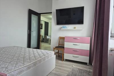 Apartament cu 2 camere decomandat, mobilat în Bucureștii Noi