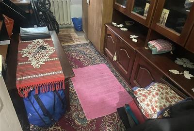 Apartament 3 camere in Focsani , zona centrala Scoala 10 - Sala Polivalenta , de - 3