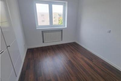 Apartament 5 camere  cu scara interioara tip  penthouse -doua etaje - 13