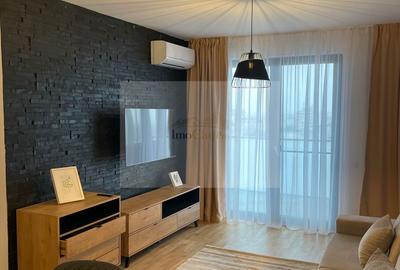 Apartament cu 2 camere decomandat, mobilat în Între Lacuri