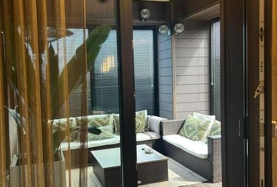 PENTHOUSE EXCLUSIVIST | TOMIS PLUS - 19