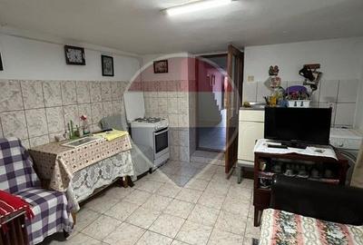 Casă de vânzare | Rădăuți | Ștefan cel Mare + 2 garaje - 24