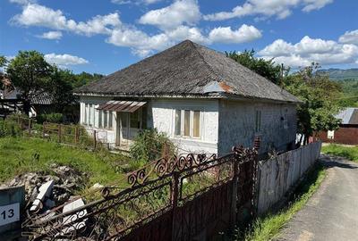 Casa si teren 1000 mp de vanzare Haulisca, Paulesti – 2 loturi, apa si curent - 6