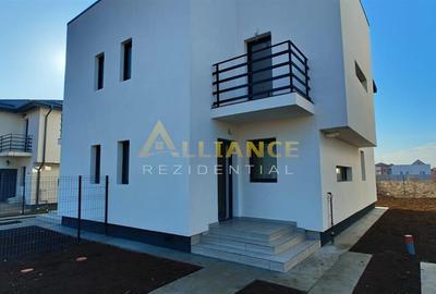 Casa tip duplex - 3 camere - 2 bai - 3