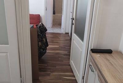 Tomis Nord, Campus 2 camere semidecomandate et 3 - 3