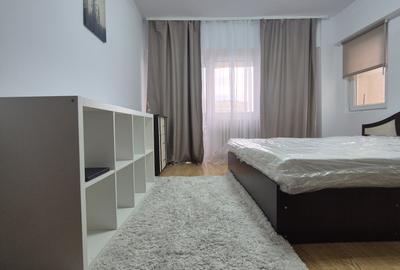 Unirii - Piata Alba Iulia - vedere la Bd Unirii - 11
